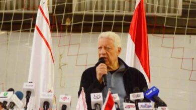 مرتضى منصور يصدم الزمالك قبل لقاء النصر.. استقالته