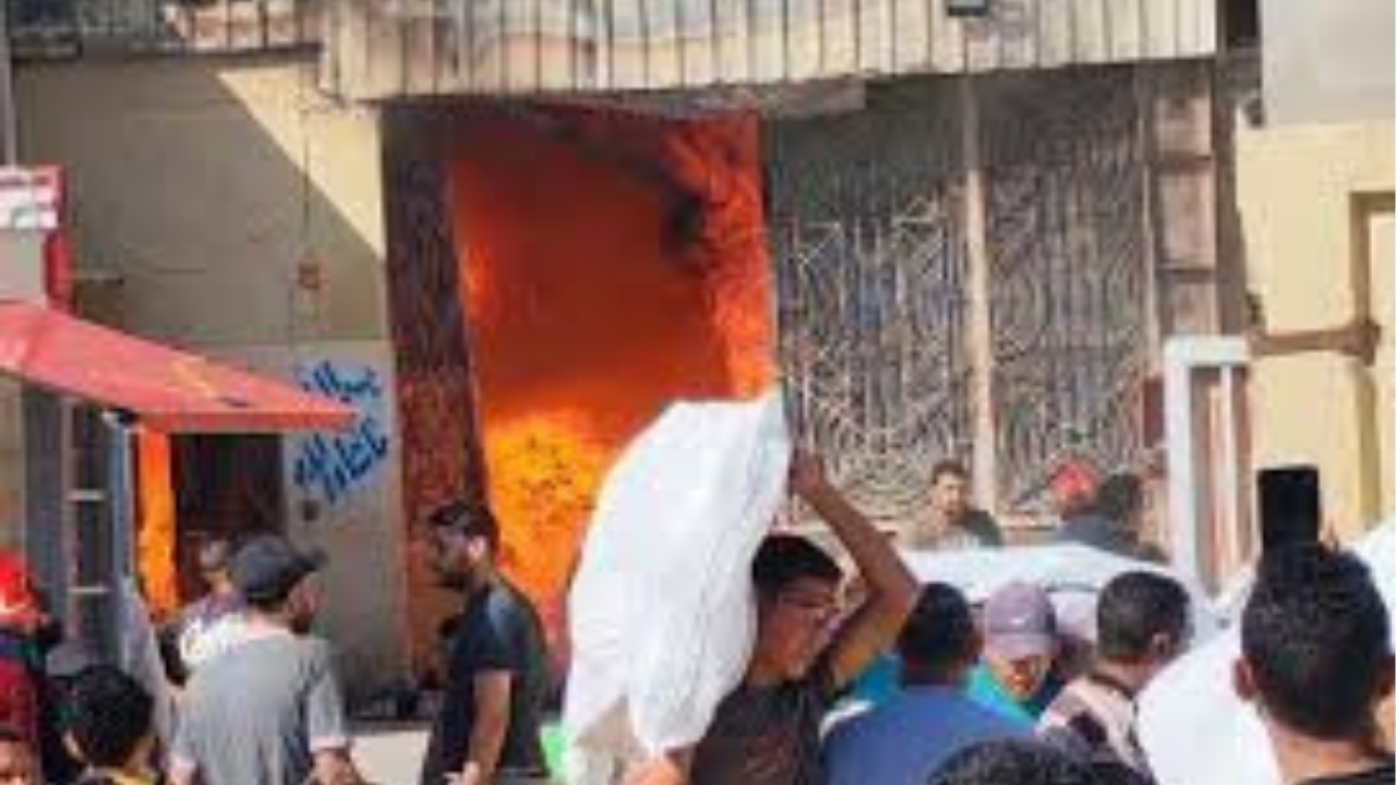 دون إصابات.. محافظ الإسكندرية يتابع حادث حريق بمخزن ملابس في منطقة العامرية