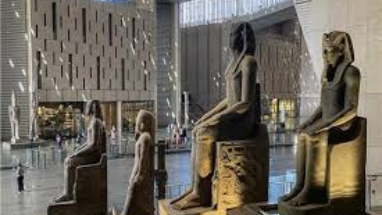 المتحف المصري الكبير يفتح أبوابه مجانًا لـ15 فئة